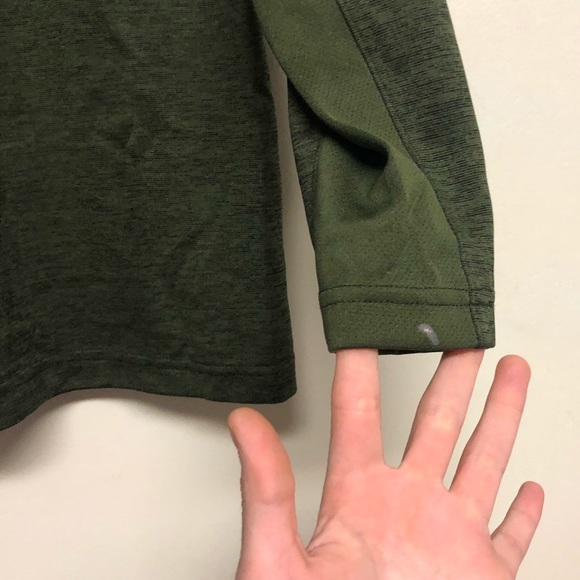 Green Reebok running jacket - Picture 5 of 5